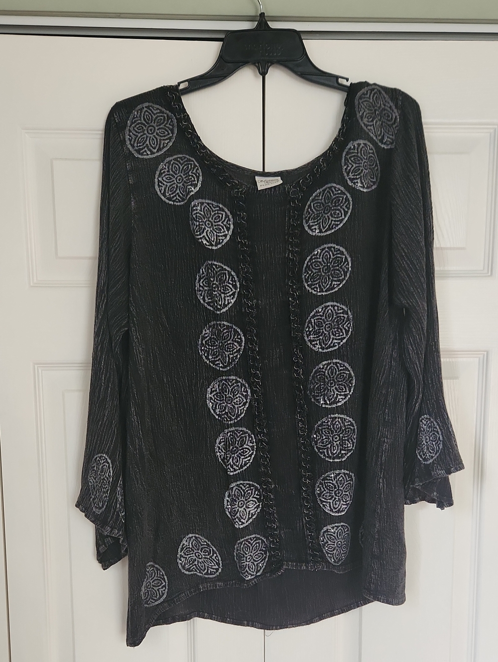 Advance Apparels Black Tunic with White Embroidered Medallions